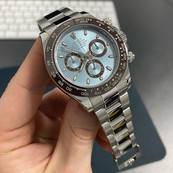 Trendy Rolex Watch For Men (APS25)