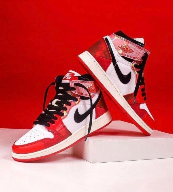 Air Jordan 1 Across the Spider Verse