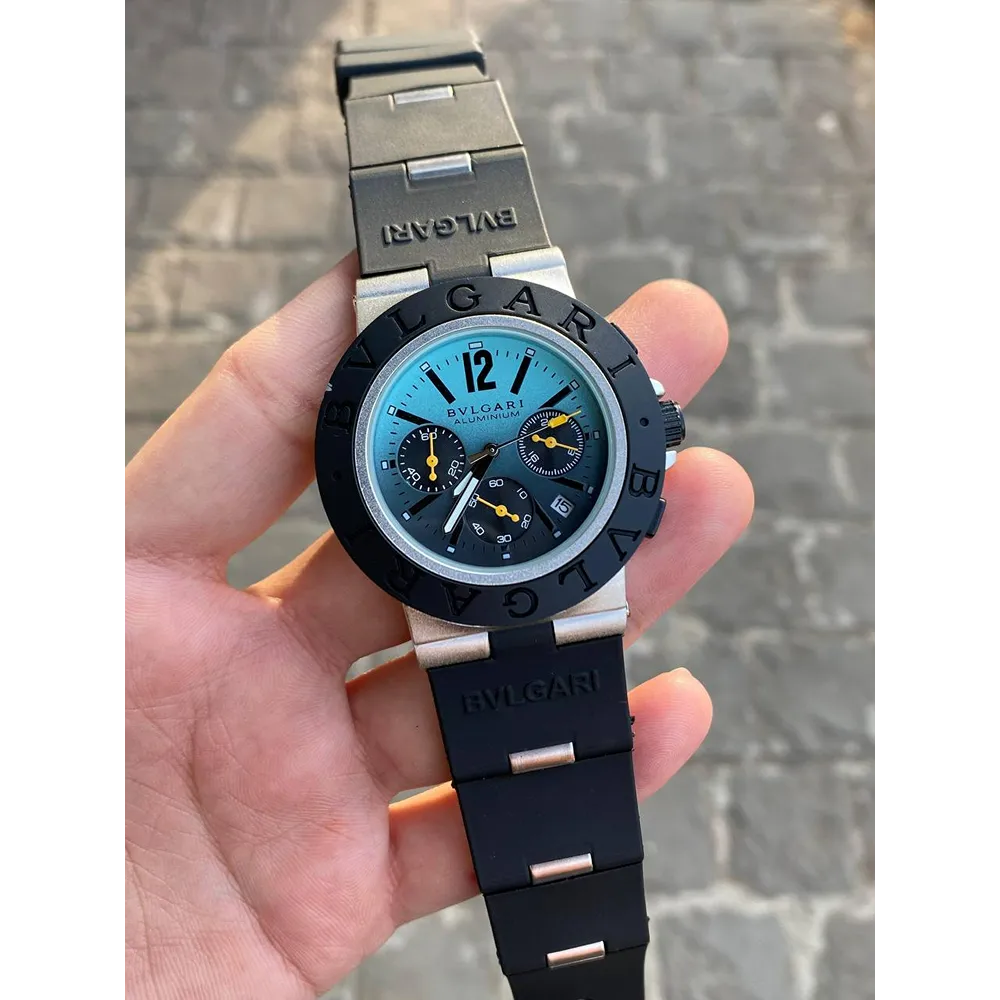 Stylish Bvlgari Watch For Men, 40mm (SG591)