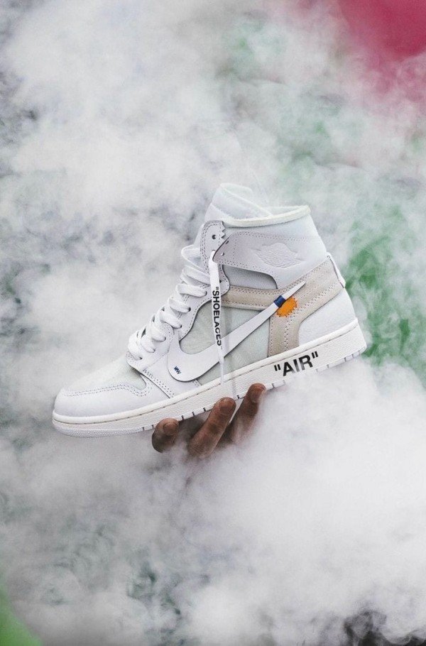 Nike Jordan Retro 1 Off White
