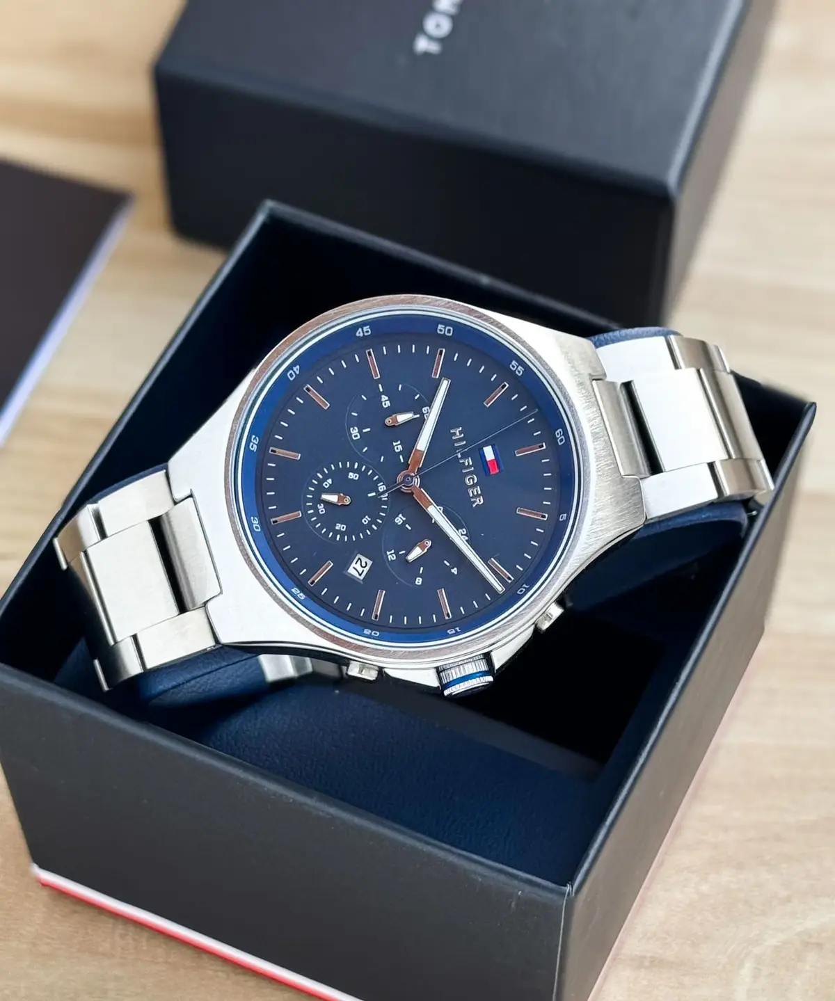 Tommy Hilfiger Analog Chronograph First Copy