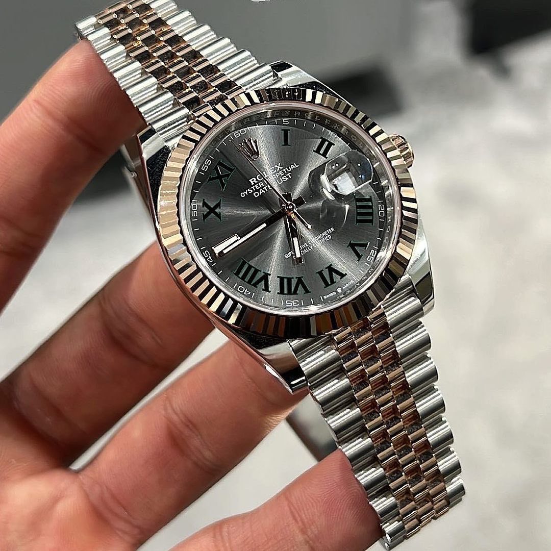 New Stylish Men’s Rolex Watch With Stainless Steel Belt (SG184)