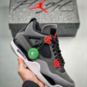 Jordans Retro 4 – Midknight Navy Edition