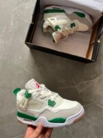 Jordan Retro 4 Shoes for Girls – Pine Green - 7a first copy shoes | Buy Online at Best Price