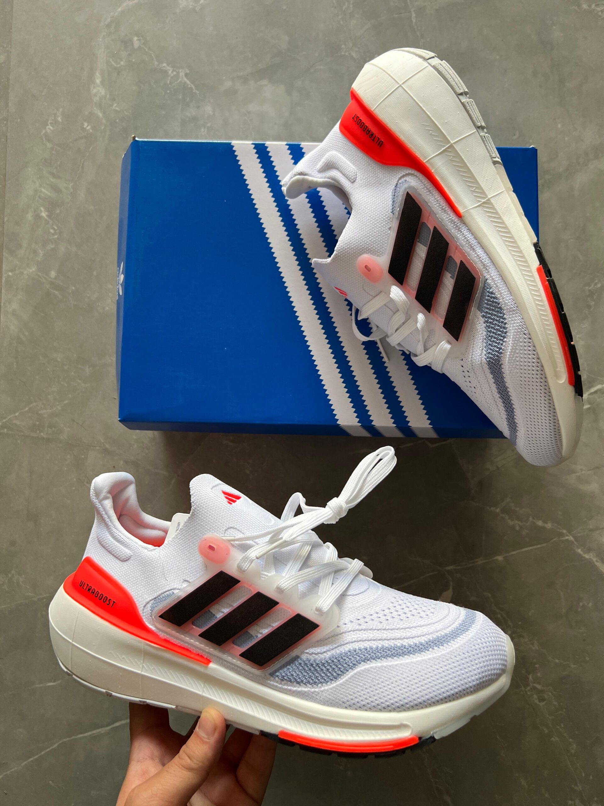 Adidas Ultraboost Shoes (8 Colour)
