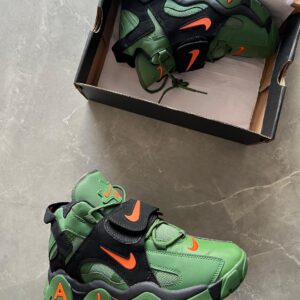 Nike Air Barrage Mid Premium Sneakers (Green and Black)