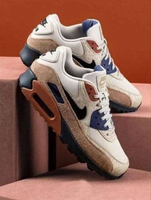 Nike Airmax 90 Desert Sand Sneakers