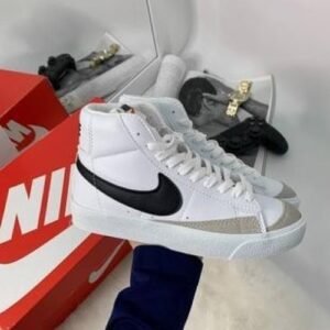 Nike Blazer Mid ’77 Vintage