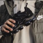 Nike Vapormax Plus Triple Black - 7a first copy shoes | Buy Online at Best Price