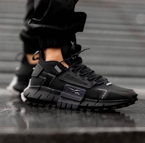 Reebok Zig Kinetica Black Fix 1001 Quality Shoes