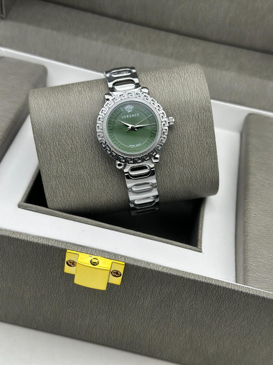 First Copy Versace Ladies Watches Top Quality for Girls