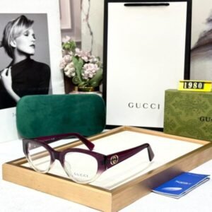 Gucci Pink Cat-Eye Optical Eyeglasses for Women