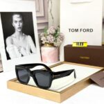 Tomford Black Men Wayfarer Sunglass