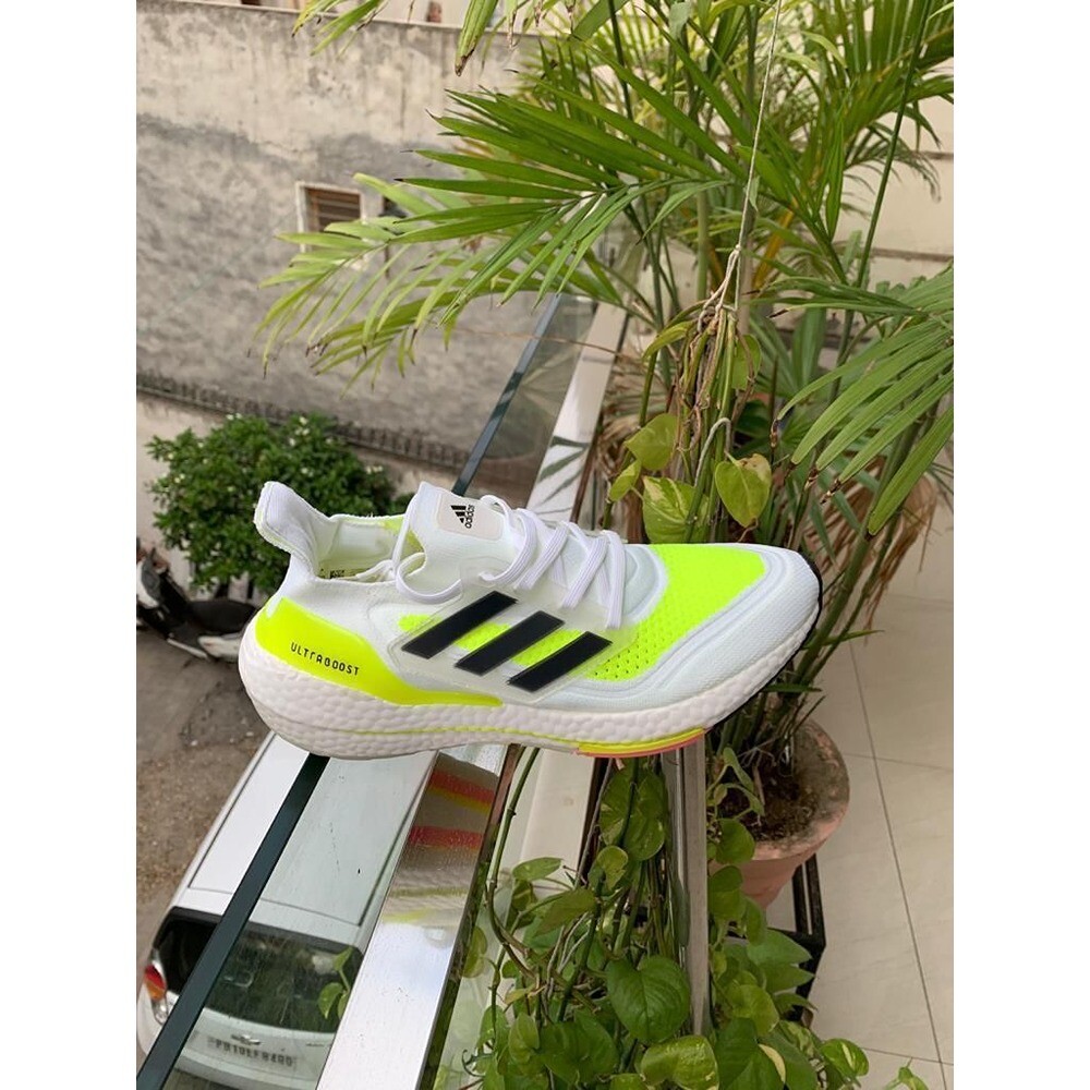 Adidas Ultraboost 21 Running Shoes For Men (BHC137)