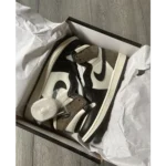 Air Jordan Retro 1 Dark Mocha High For Men (SF91) - 7a first copy shoes | Buy Online at Best Price