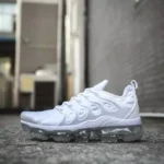 Air Vapromax Triple White Men Shoes (FT301) - 7a first copy shoes | Buy Online at Best Price