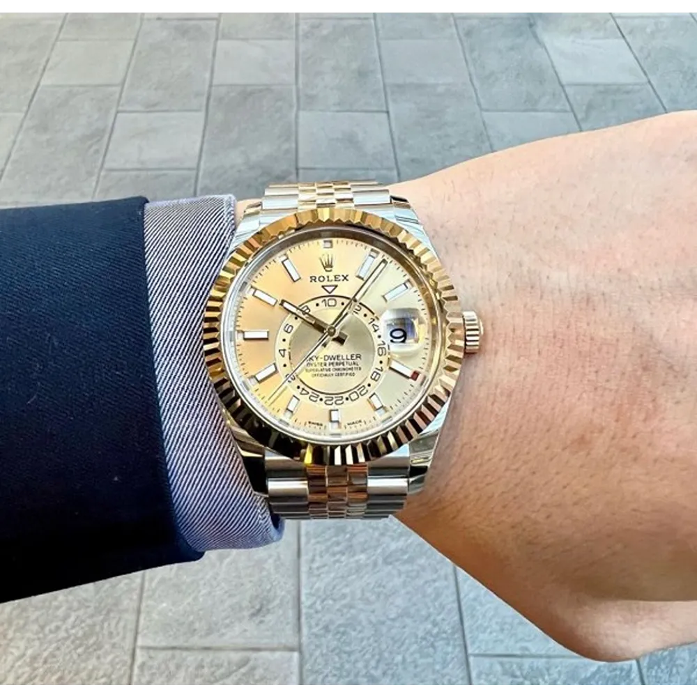 Buy Classic Rolex Watch For Men (FLW308)