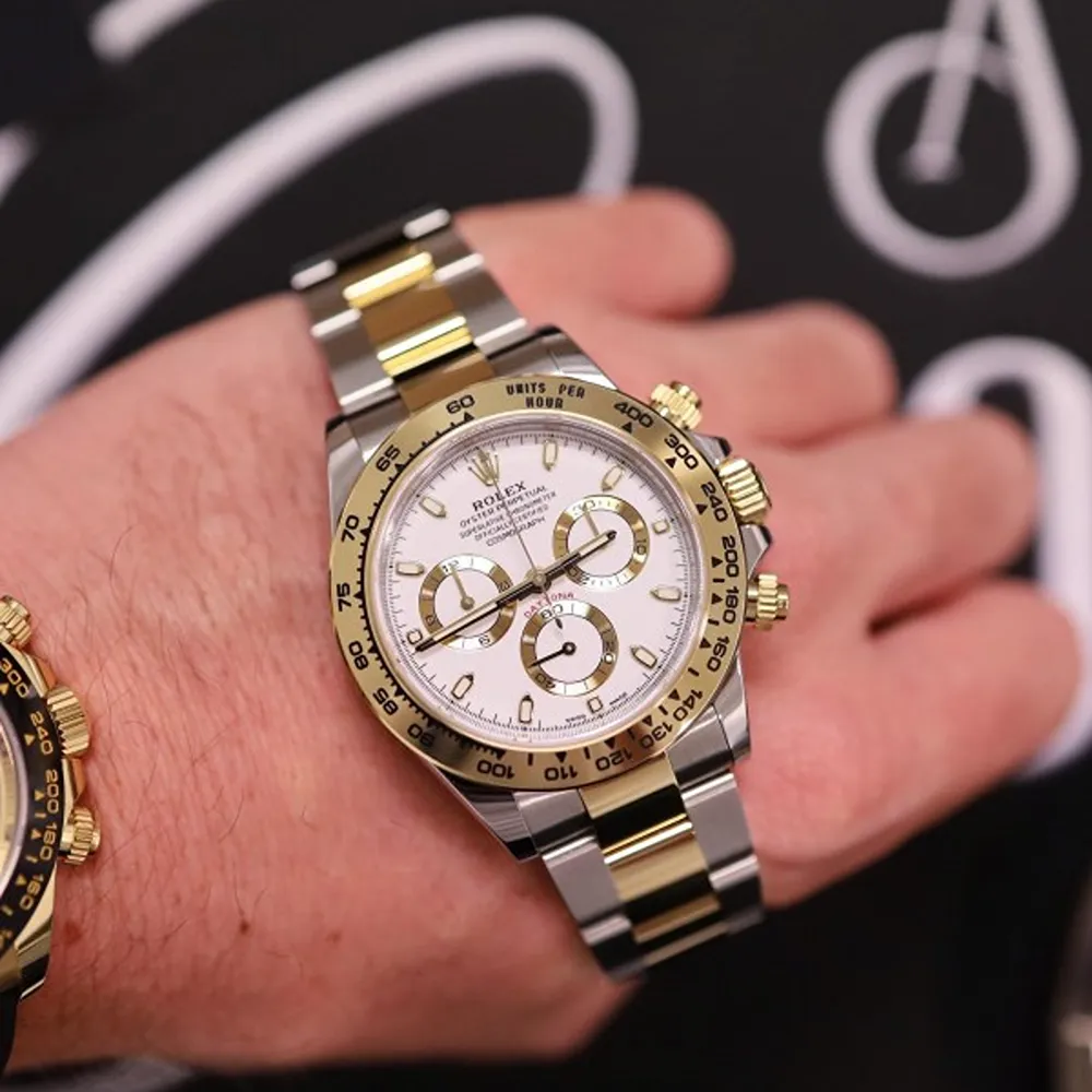 Buy Classic Rolex Watch For Men (LL621)
