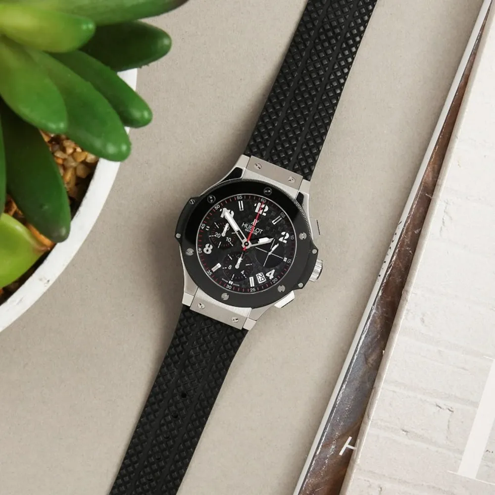 Buy Classy Hublot Big Bang Watch For Men (CSO1624)