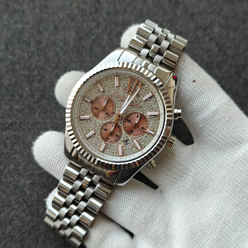Buy Classy Michael Kors Watch For Men (FH58)