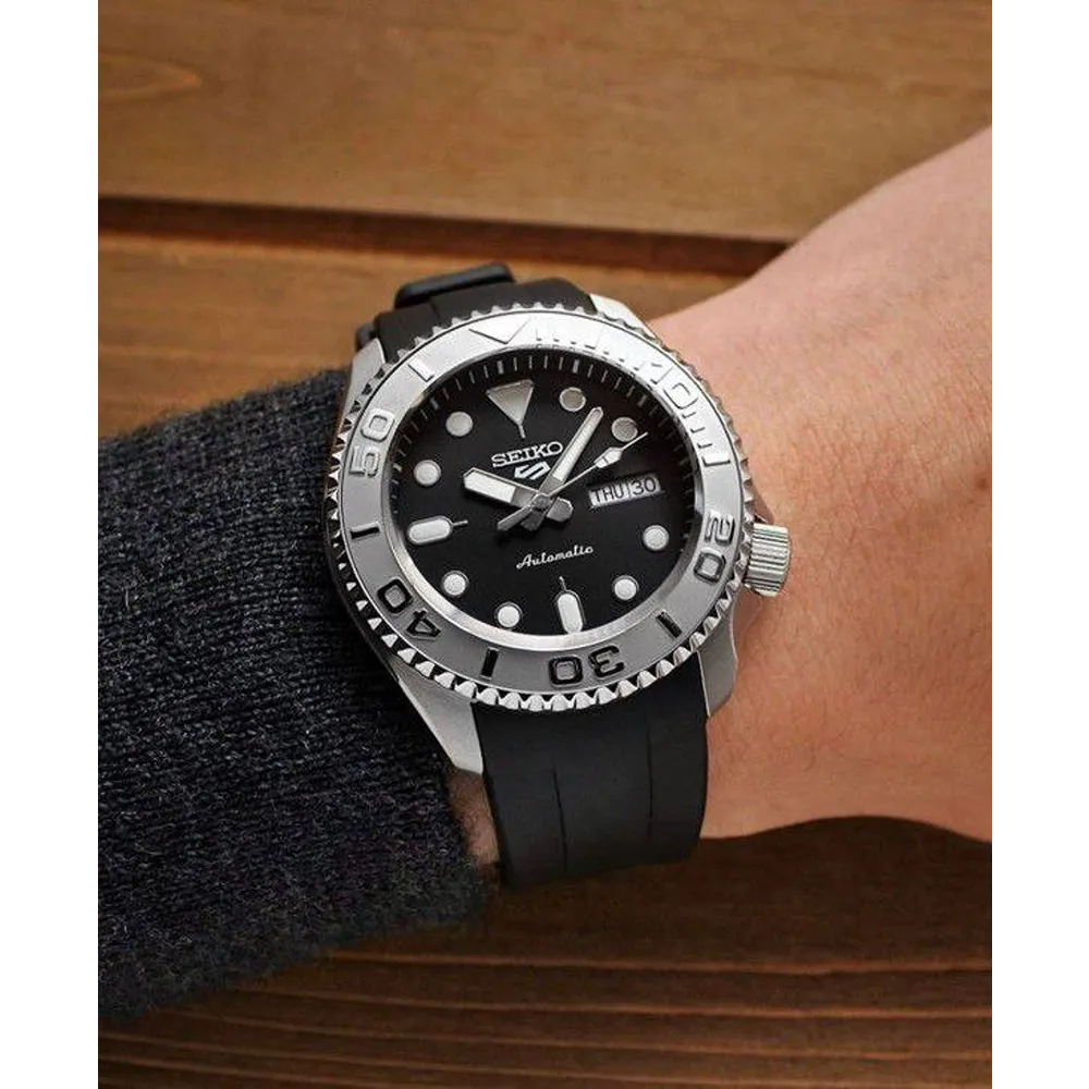 Buy Classy Seiko Watch For Men (LAZ1276)