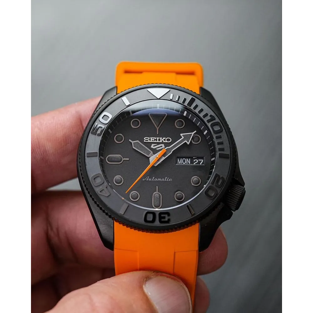 Buy Classy Seiko Watch For Men (LAZ1277)