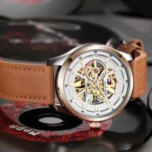 buy classy tommy hilfiger watch for men bt09