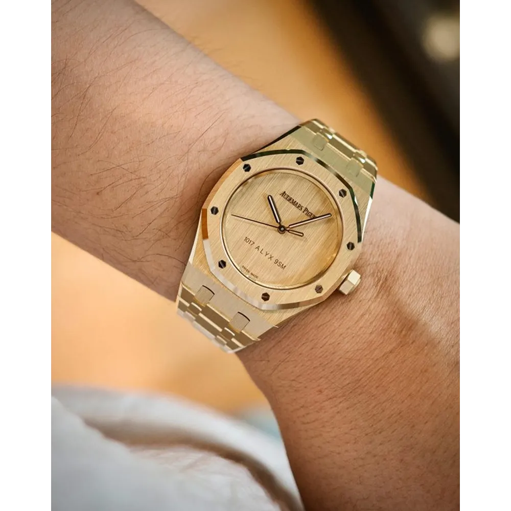 Buy Luxurious Audemars Piguet Store Article Watch For Men (CS4636)