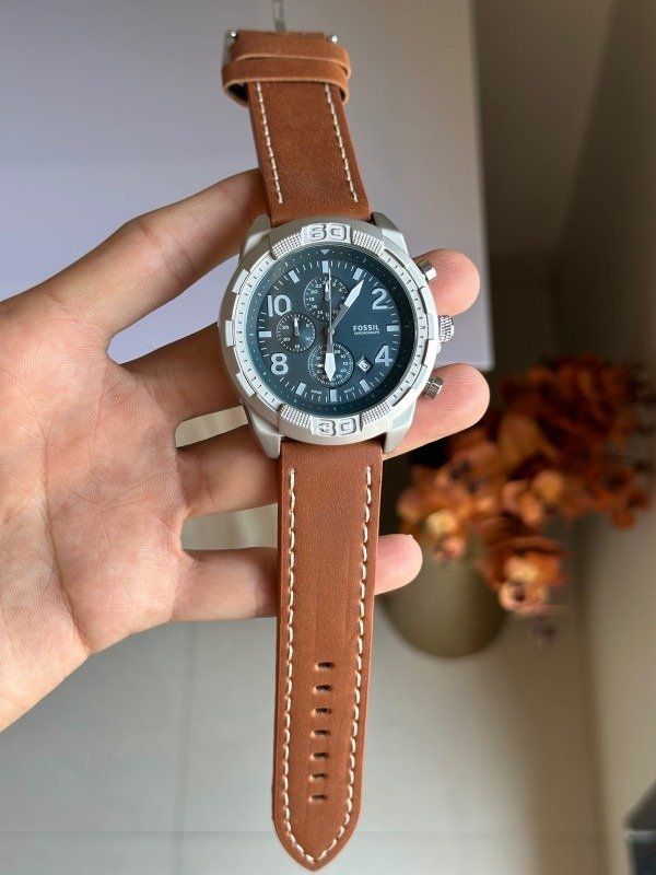 Buy Luxurious Fossil Watch For Men FT07372)