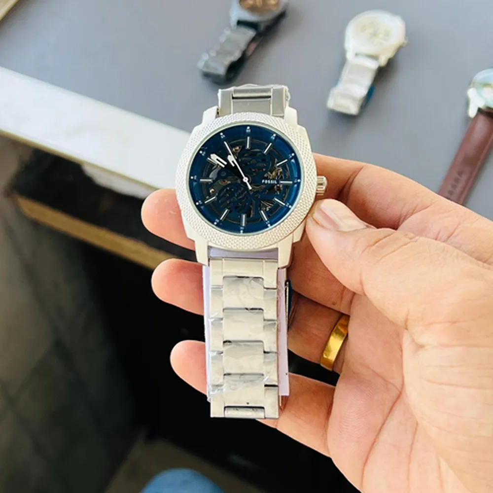Buy Luxurious Fossil Watch For Men (UNS735)
