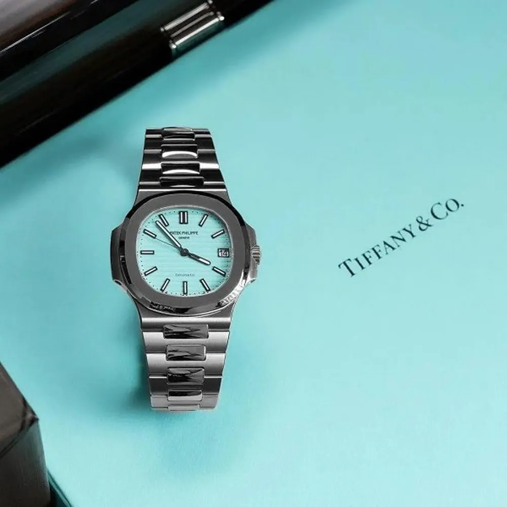 Buy Luxurious Patek Philippe Watch For Men (SFS1746)