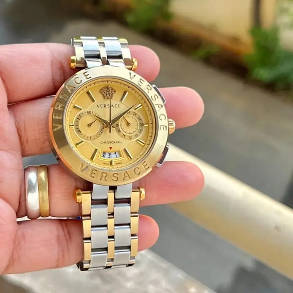 Buy Luxurious Versace Aion Watch For Men (CS4717)