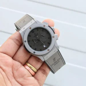 Buy Premium Hublot Watch For Men (IC202)