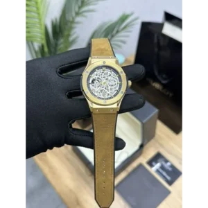 Buy Premium Hublot Watch For Men (UNS812)