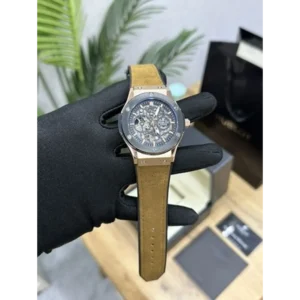 Buy Premium Hublot Watch For Men (UNS814)