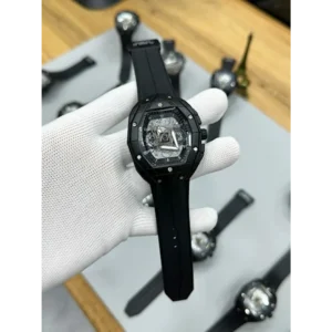 Buy Premium Hublot Watch For Men (UNS869)