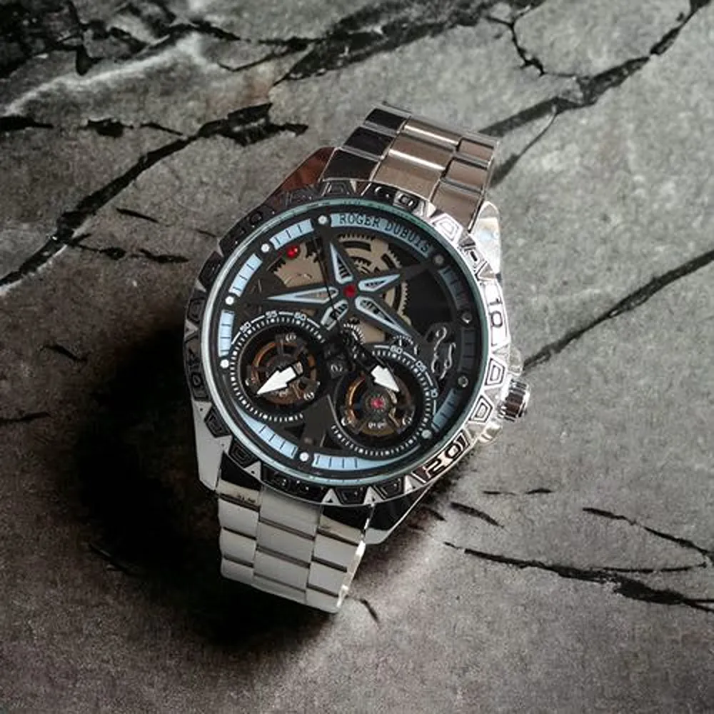Buy Premium Roger Dubuis Watch For Men (UNS888)