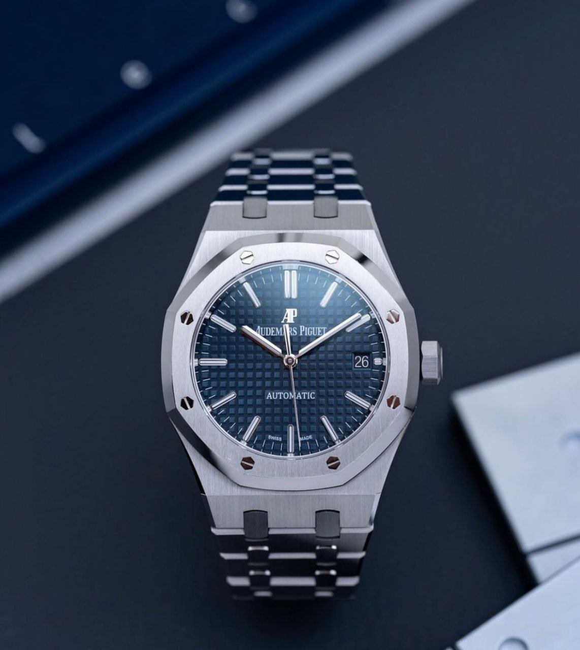 Buy Stylish Audemars Piguet Watch For Men (LAZ1495)
