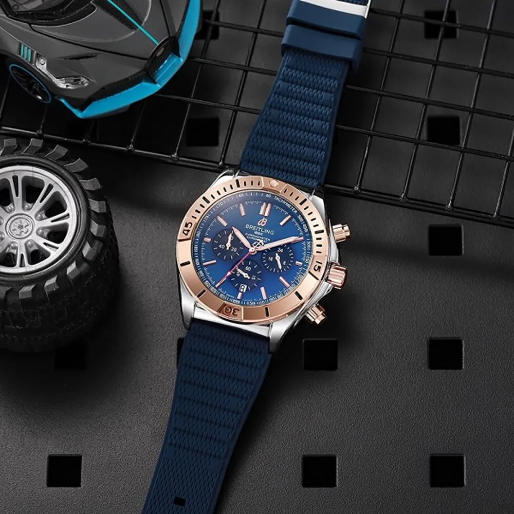 Buy Stylish Breitling Watch For Men (CS4144)