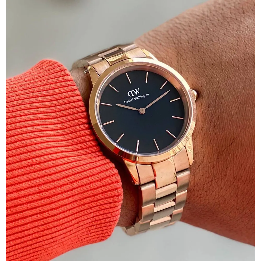 Buy Stylish Daniel Wellington Watch For Men (LAZ1484)