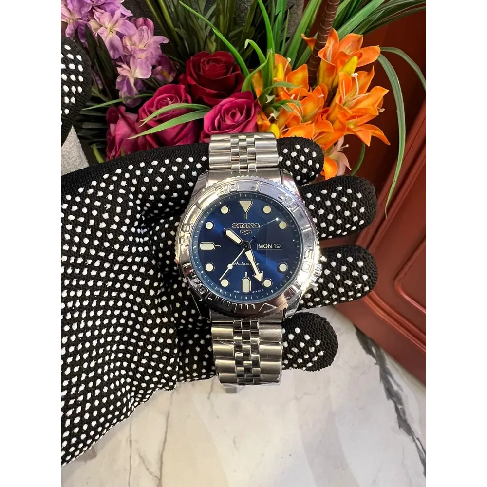 Buy Stylish Seiko Watch For Men (RF438)