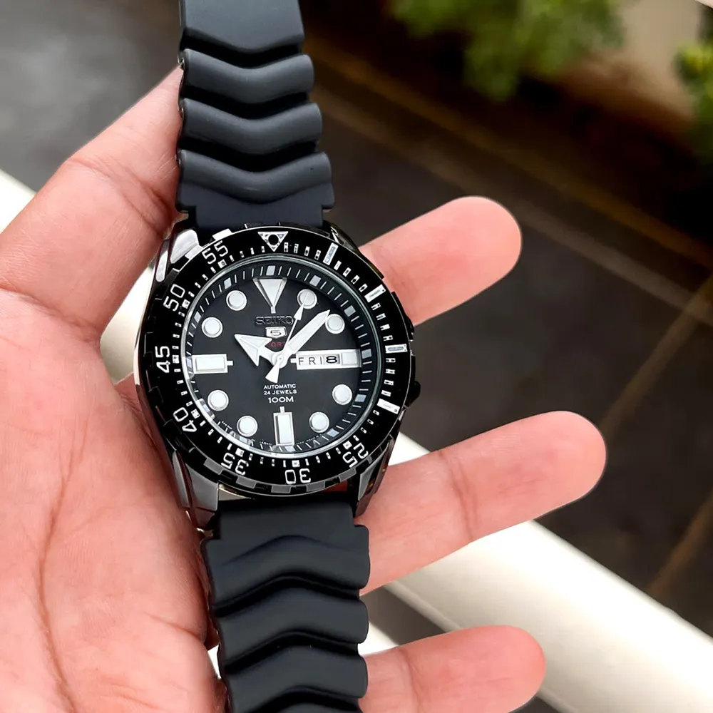Buy Stylish Seiko Watch For Men (SG8921)