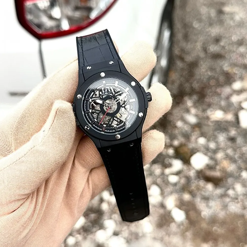 Buy Trendy Hublot Watch For Men (CS4554)