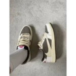 Classy Air Jordan Retro 1 Travis Scott Reverse Mocha Shoes For Men (SHUB256) - 7a first copy shoes | Buy Online at Best Price
