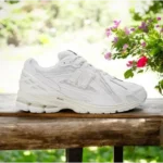 Classy New Balance 1906d Full White Shoes For Men (SHUB291) - 7a first copy shoes | Buy Online at Best Price