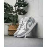 Classy Nike Air Jordan Retro 1 Low Wolf Grey Shoes For Men (SHI167) - 7a first copy shoes | Buy Online at Best Price