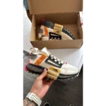 Classy Rebook Zig Kinetica Cream Shoes For Men (S1H63)