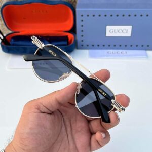 Gucci Sunglass 797 gold black