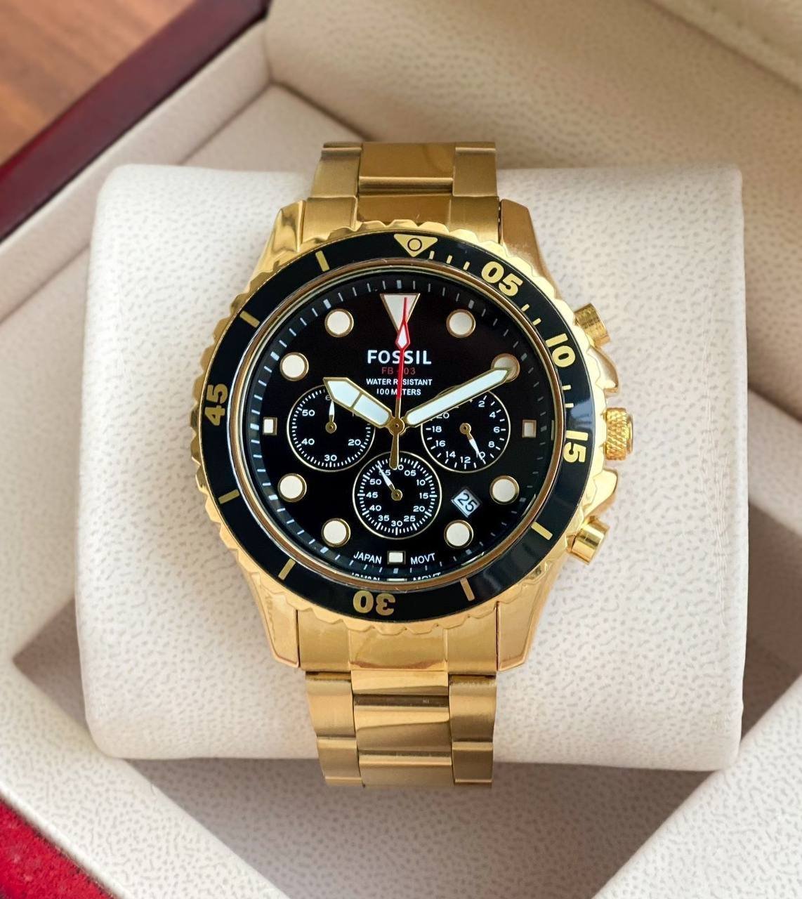 Fossil Bronson Golden Case