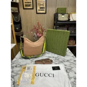 Gucci Handbag For Women (FT265)